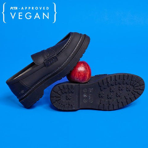 Black apple leather Loafer