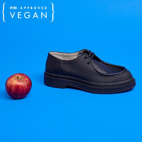 Black apple leather RANDO derby