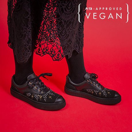 Full black star embroidered MEAKER sneaker ME.LAND x Mademoiselle Pimpante