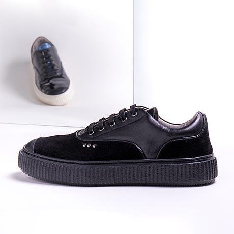 All black suede MEAKER sneaker