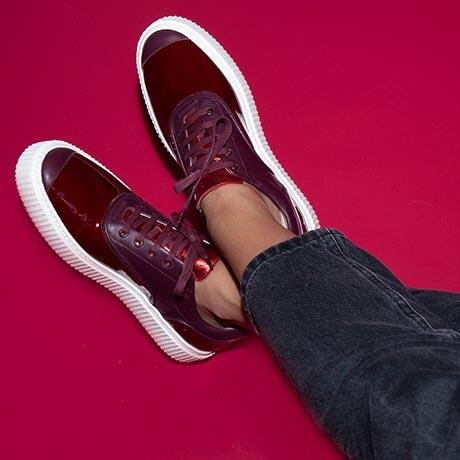 Bordeaux patent MEAKER sneaker