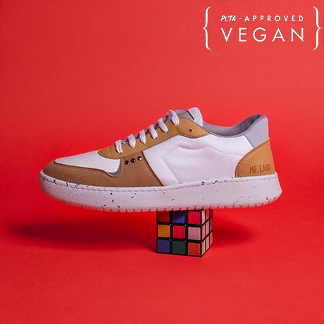 ME.LAND EVAN basket vegan et recyclée en blanc et côté curry