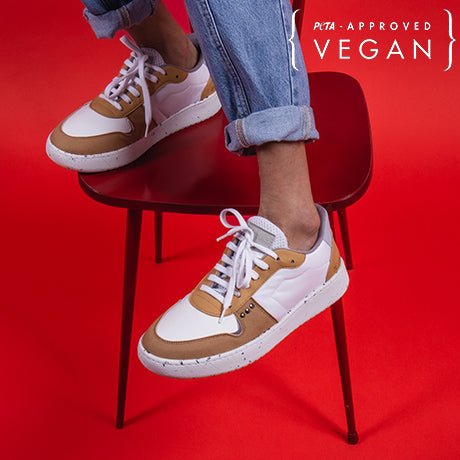 EVAN baskets vegan et recyclées en blanc et curry