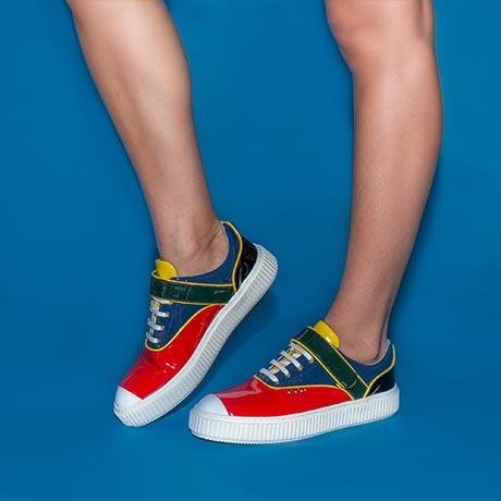 Red mulicolored patent BEAKER band sneaker