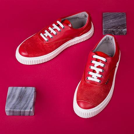 Red suede MEAKER sneaker