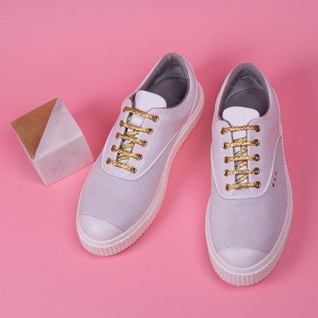 White suede and gold details MEAKER sneaker
