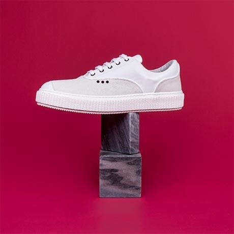 White suede Meaker sneaker